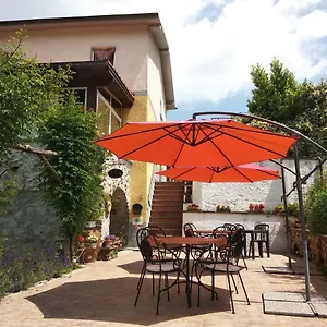 casa-di-campagna-la-scortica.hotelitalianriviera.com/
